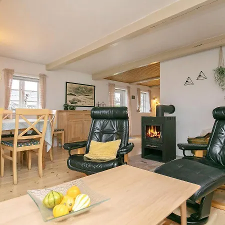 4 Person Holiday In Holiday home