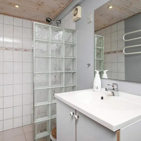 Holiday home 4 Person Holiday In Bagenkop