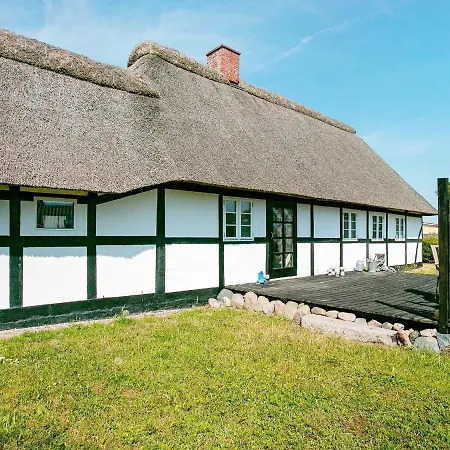 4 Person Holiday In